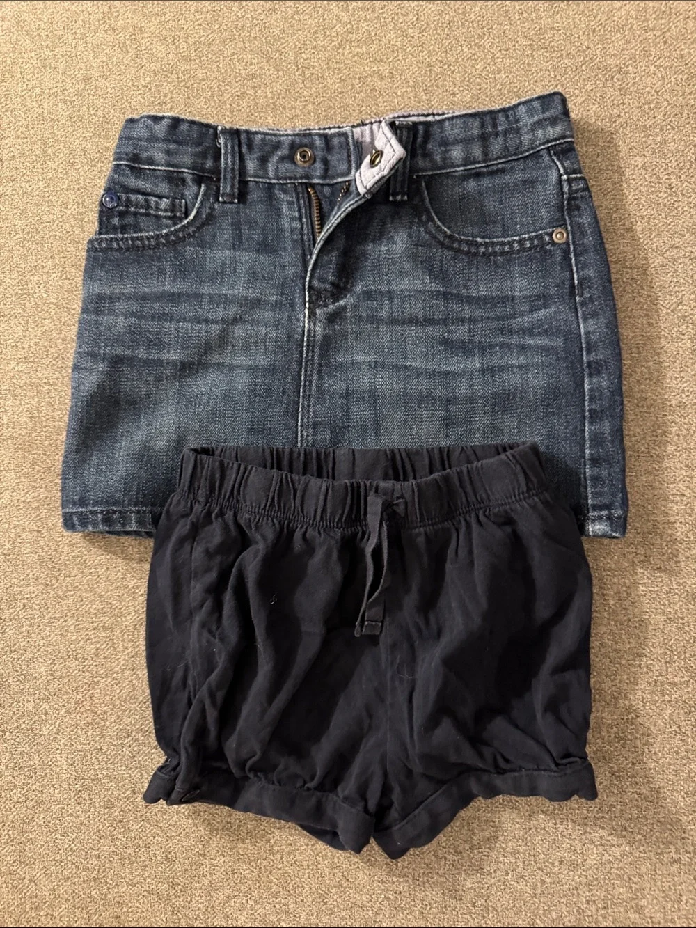 5/$15- GAP Denim Skirt and Navy Shorts Set